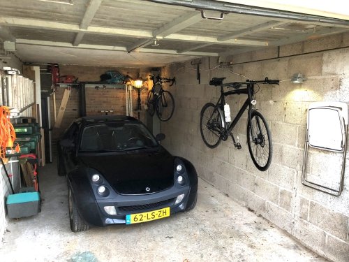 The Smart Roadster fits in a shoe box, keep it under your bed or next to your lawn mower