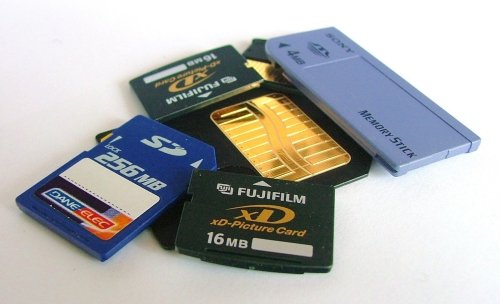 Yesteryear’s memory cards - note that they are sized in MB, as in mega, not gigabyte!