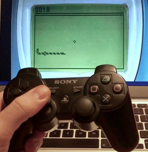A trick the original Snake couldn't: controlling the game using a Bluetooth DualShock PlayStation controller with an analog thumbstick