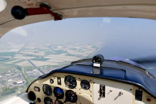 Flying to Texel (the Medemblik Kaapstander towers clearly in sight)