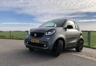 For one week I drove the electric Smart EQ fortwo in and around town. I found out what it's like to drive electrically: fun!