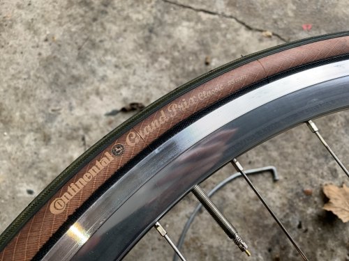 The Continental Grand Prix Classic tires are beautiful, if you like brown retro vibes