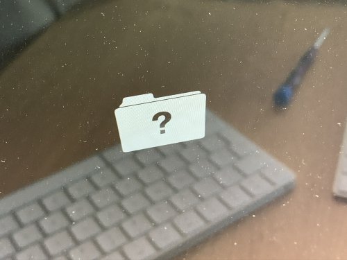 iMac in trouble: no system drive found
