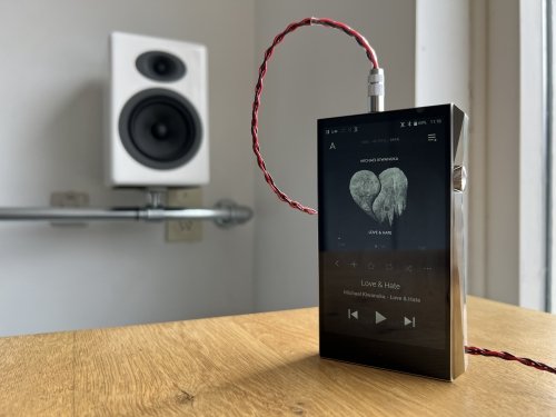 Astell&Kern Ultima SP2000 - it connects to headphones, stereo systems and it can even stream wirelessly using Bluetooth APT(X)