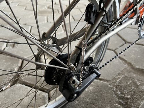 My bike has both a 2-speed rear derailleur and a 3-speed internal gear hub, making a total of 6 gears with a very wide range