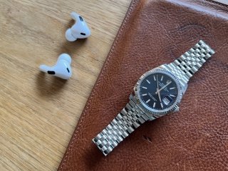 Celebrating a major milestone, I treated myself to a Rolex DateJust 36. Want to know what it's like? Keep reading!