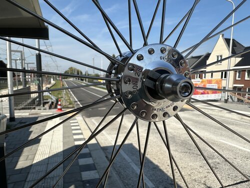 Picking up my custom made road wheel in Uithoorn