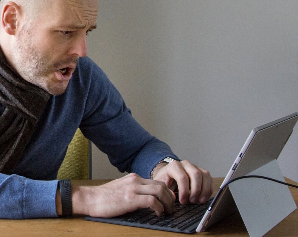 Schau, was mit meinem Gesicht passiert, wenn meine Geduld auf die Probe gestellt wird...