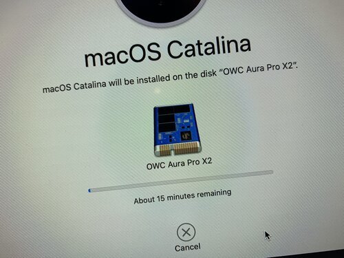 JA, es funktioniert! Die neue Hauptplatine akzeptierte Tastatureingaben und erlaubte mir, mit der macOS-Installation fortzufahren