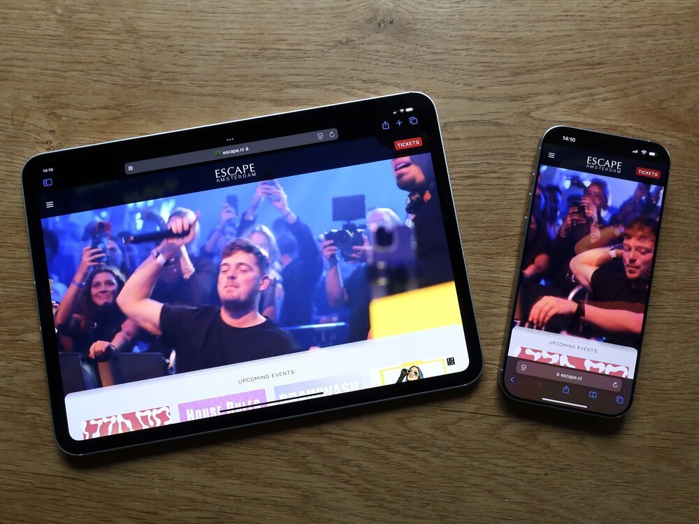 Sofortiges Eintauchen durch Vollbildvideo