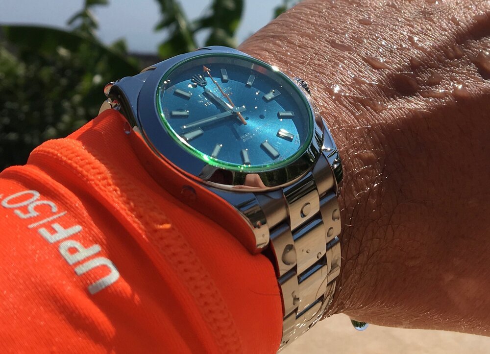 My mechanical watch in action (Milgauss 116400GV zBlue)