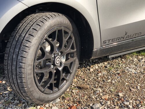 Styling on the car is mature and full of customisation options, you can have the Smart look anyway you'd like
