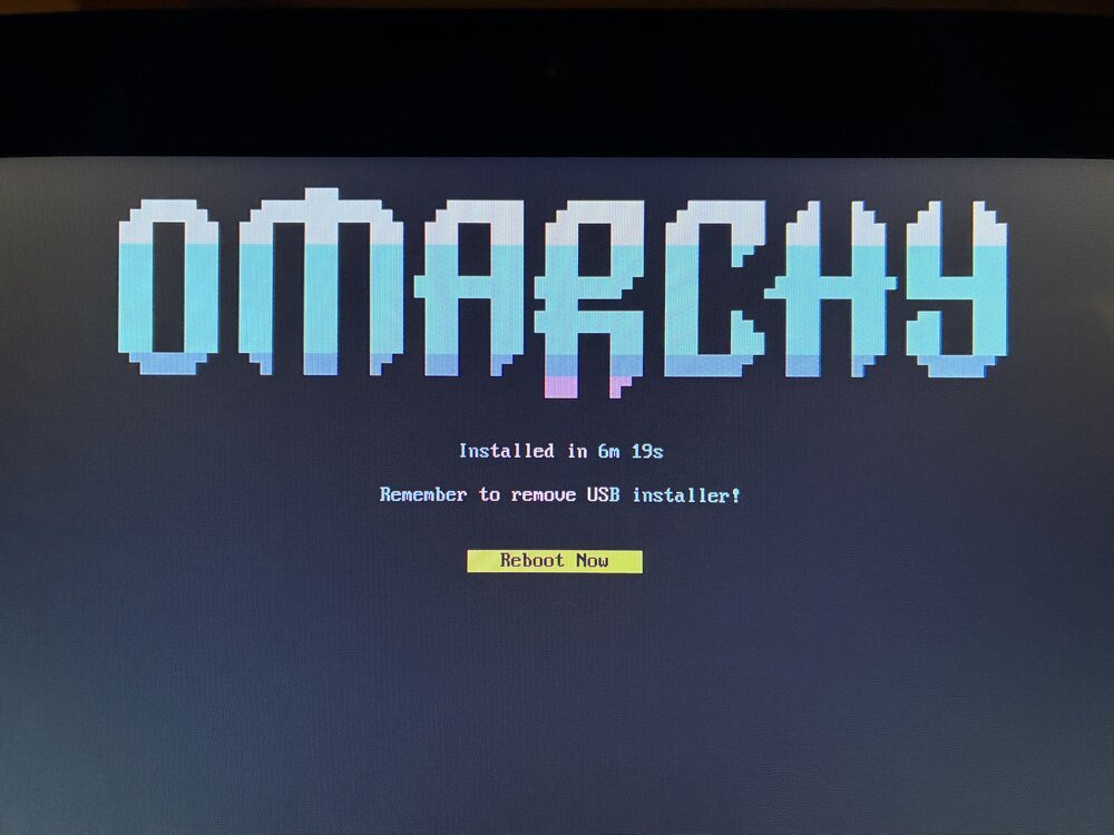 The Omarchy installer is fast, the entire operating system with all the pre-selected looks and tools only took 6m 19s on the old iMac from 2017 to complete