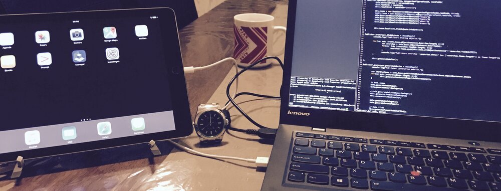 iPad Pro junto a mi ThinkPad