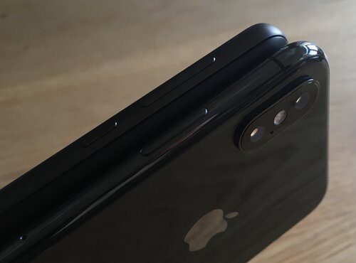 El Nokia 2 se siente bien, incluso comparado con un iPhone caro