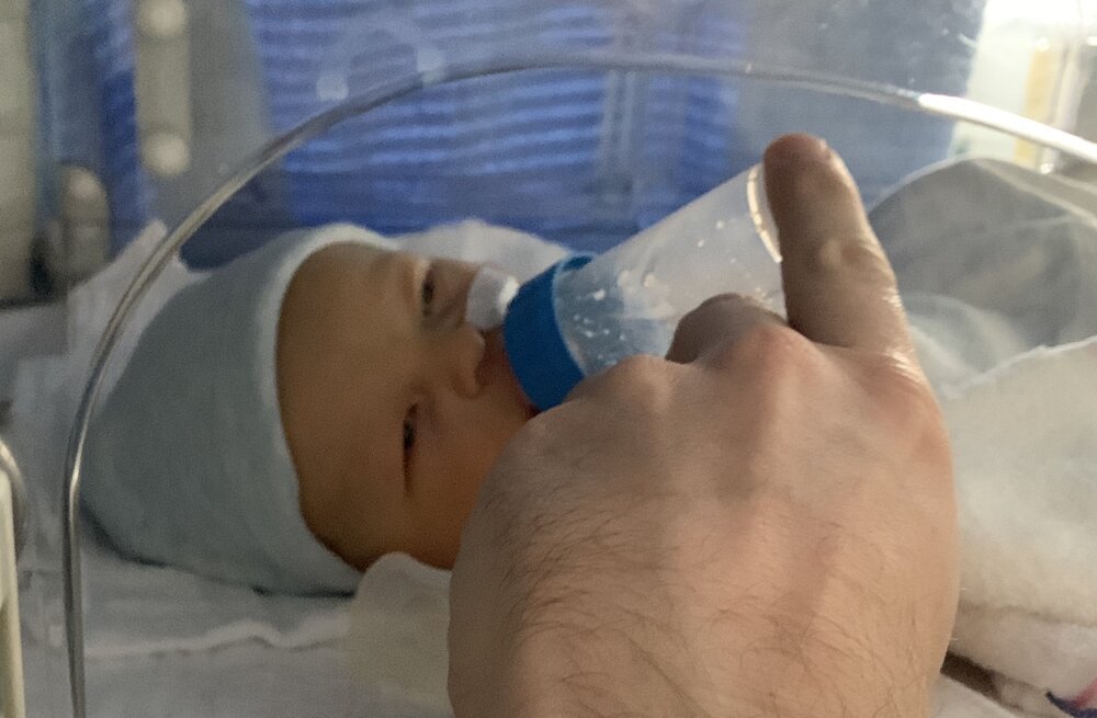 ¡Se sintió como una victoria verlo beber de nuevo!