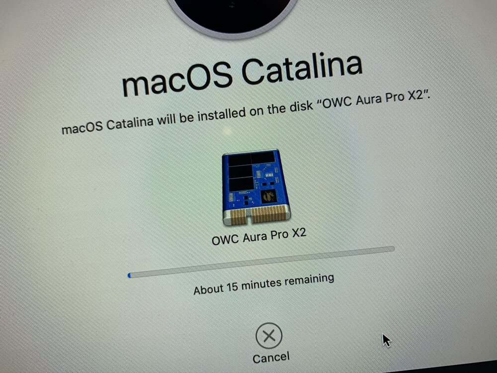 ¡SÍ, funciona! La nueva placa lógica aceptó la entrada del teclado y me permitió continuar con la instalación de macOS