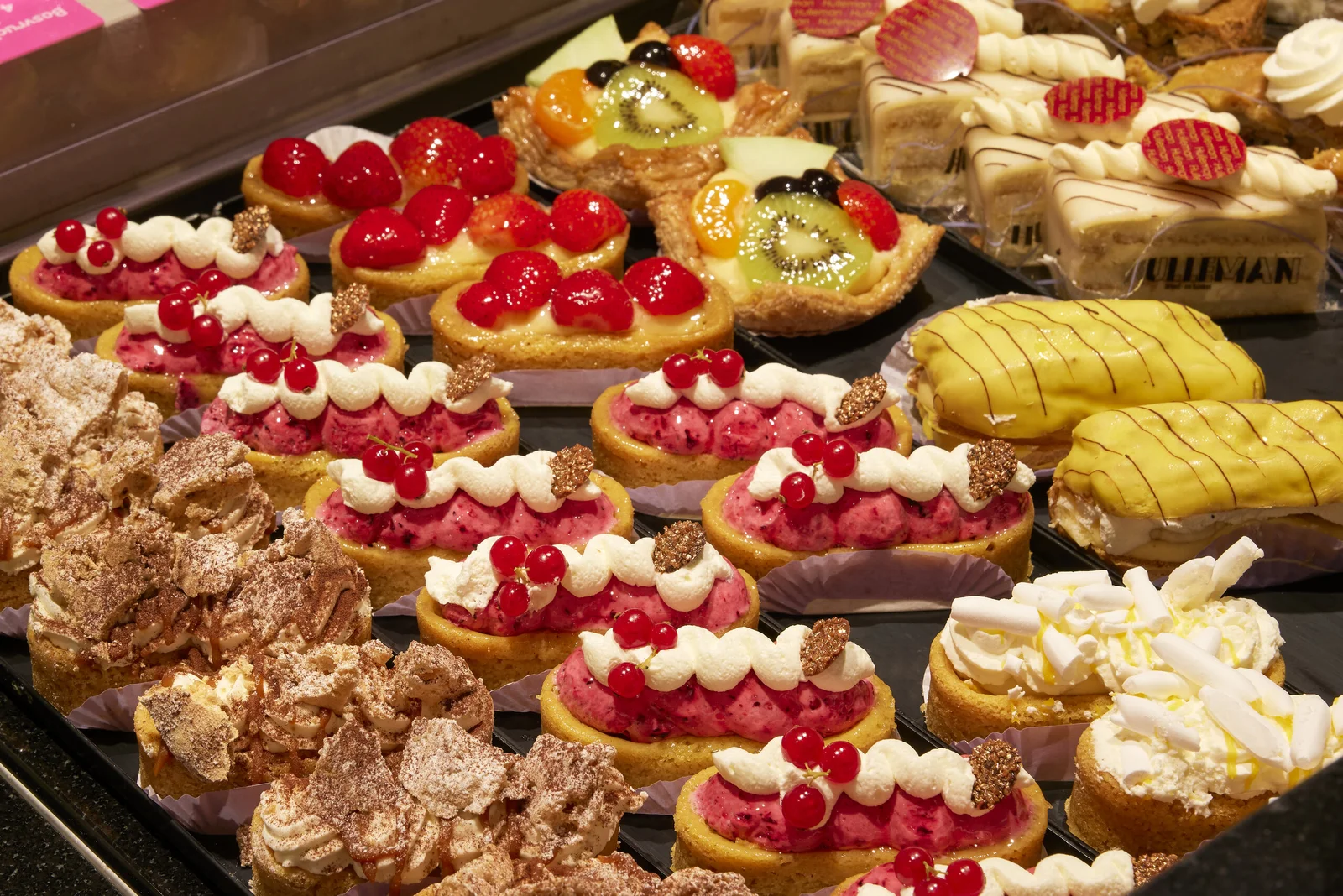 Pastries at the bakery. Photo: Kevin Middelkoop