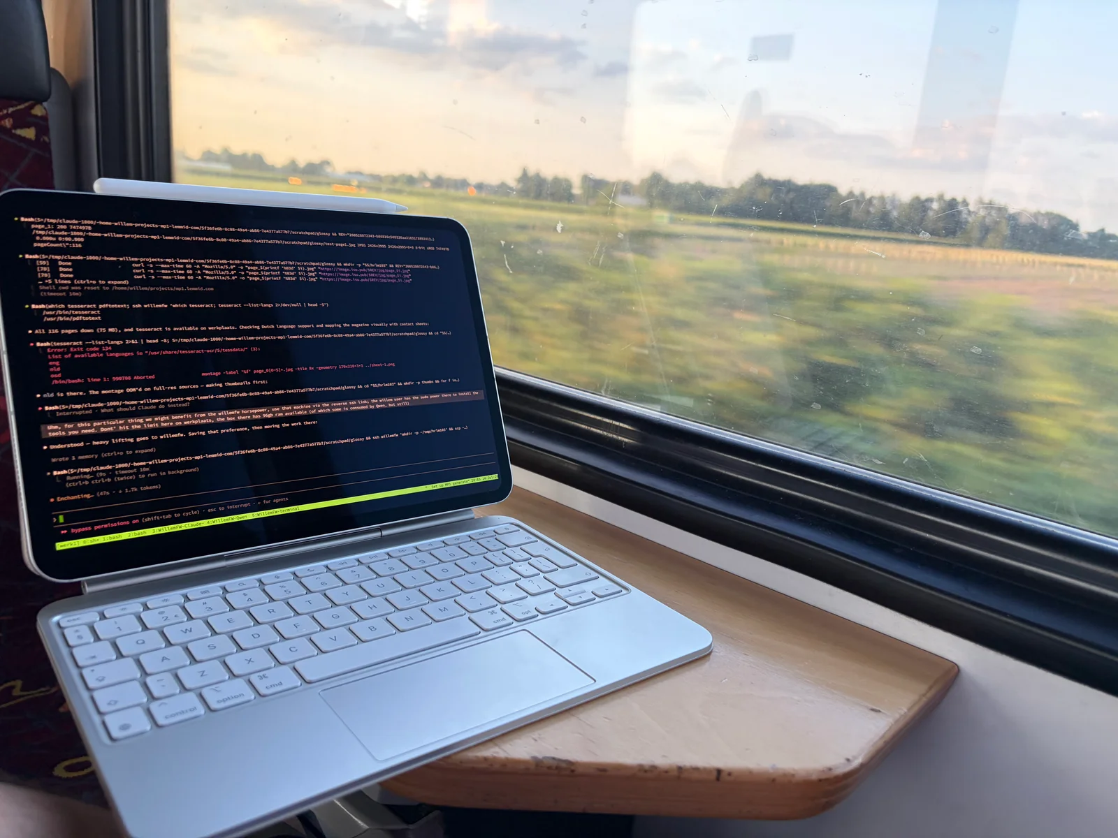 The first, imperfect version of hrlm.blog, built on the train to Amsterdam on 14 July