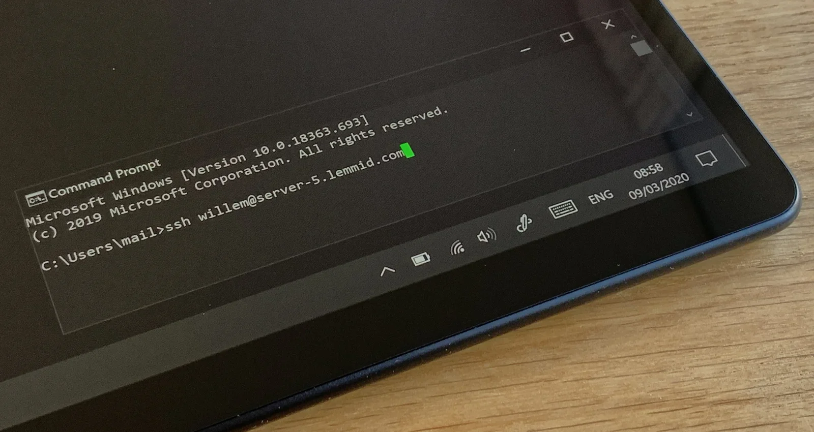"Look ma, no Putty" - SSH into anything, natively on Windows