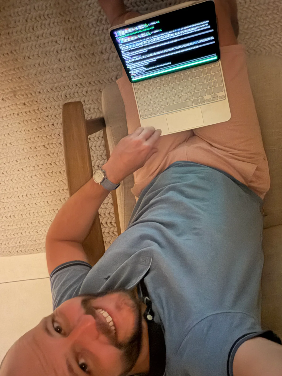 Middernacht op 6 juli, de nacht dat Count terugkwam, terminal op de iPad