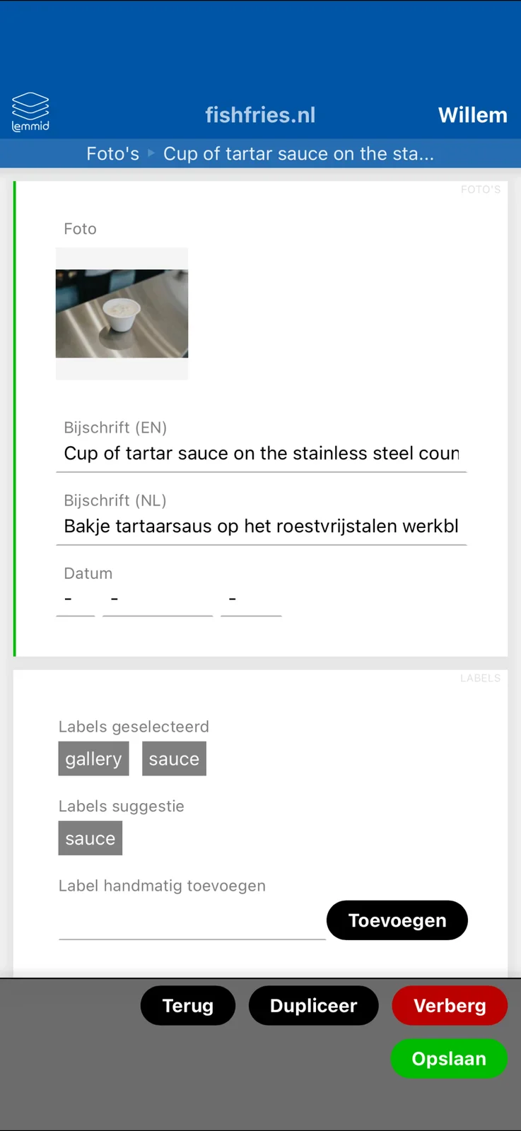 Het resultaat landt in de Lemmid Manager: per foto bijschriften en labels, klaar om te publiceren