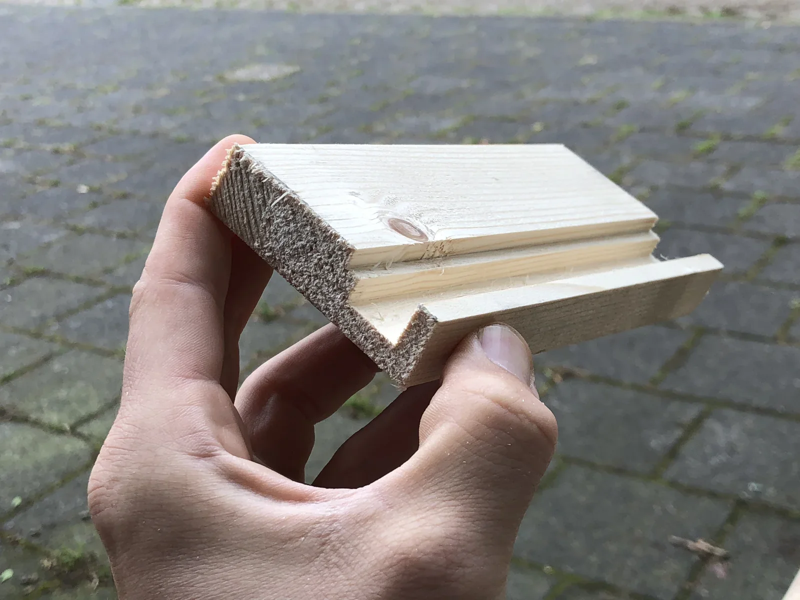 Prototype from spruce wood to determine the routing profile