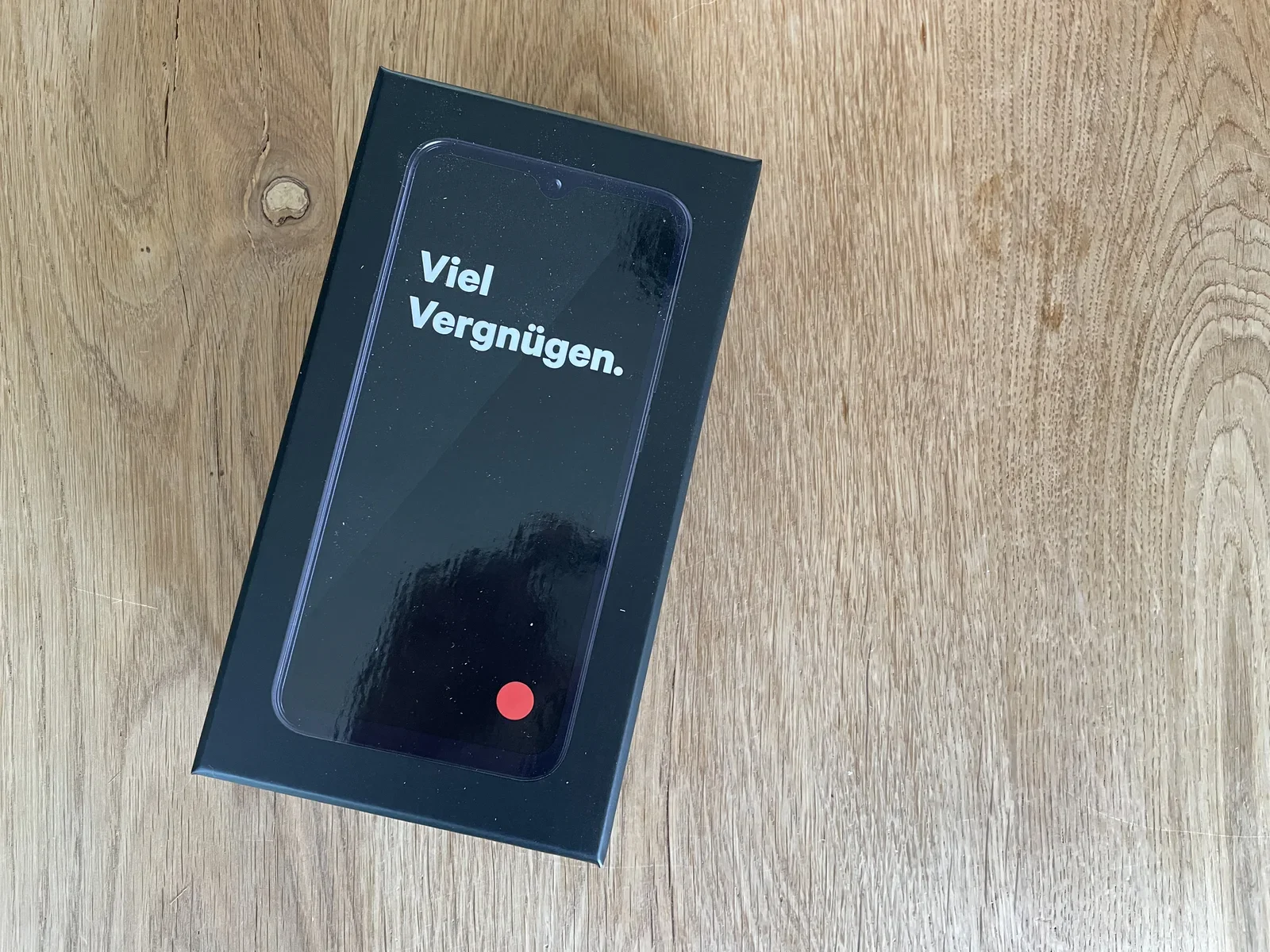 Volla Phone - Viel vergnügen (loosely translated as "enjoy!")
