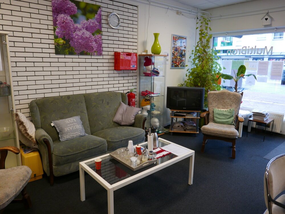 Het buurthuis is als een gezellige woonkamer