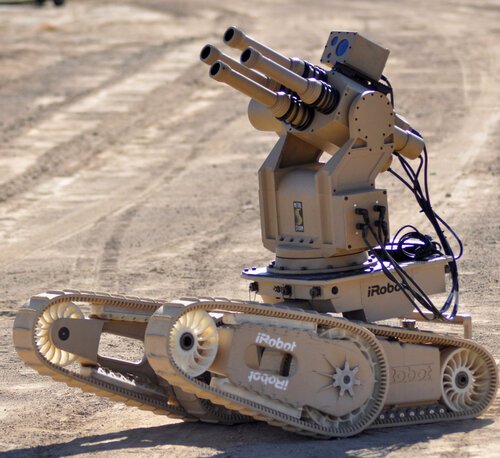 Gewapende iRobot 710 - niet je gemiddelde stofzuiger...