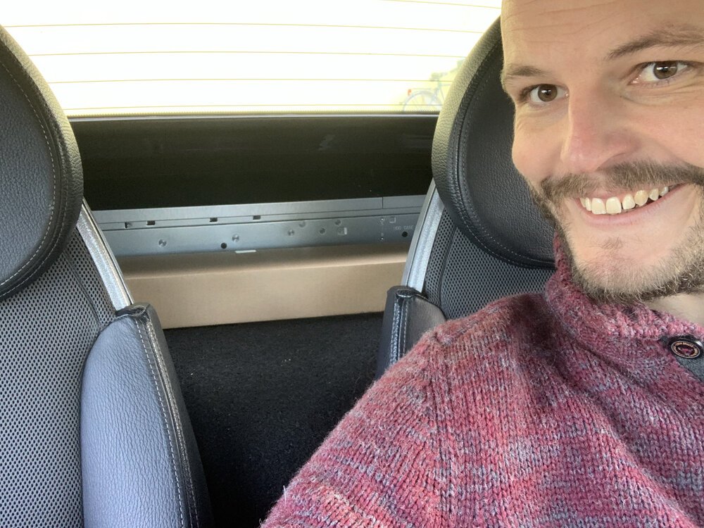 Onderschat nooit de bandbreedte van een auto met 72TB in de kofferbak (72TB in mijn Smart Roadster)