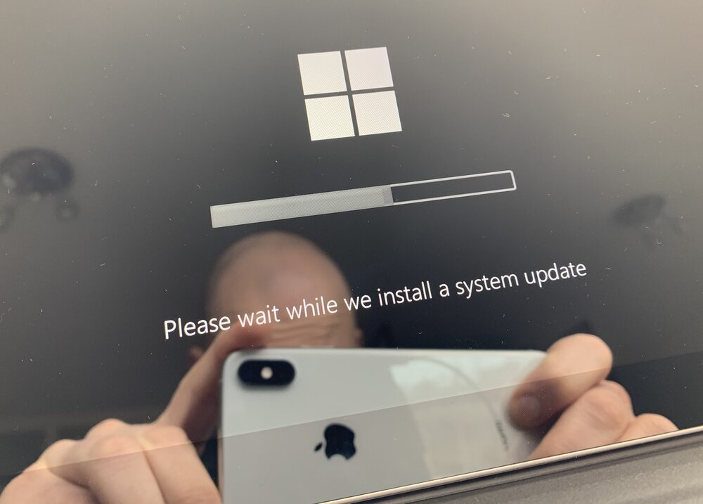Het kan even duren, wees geduldig of neem foto's :-)