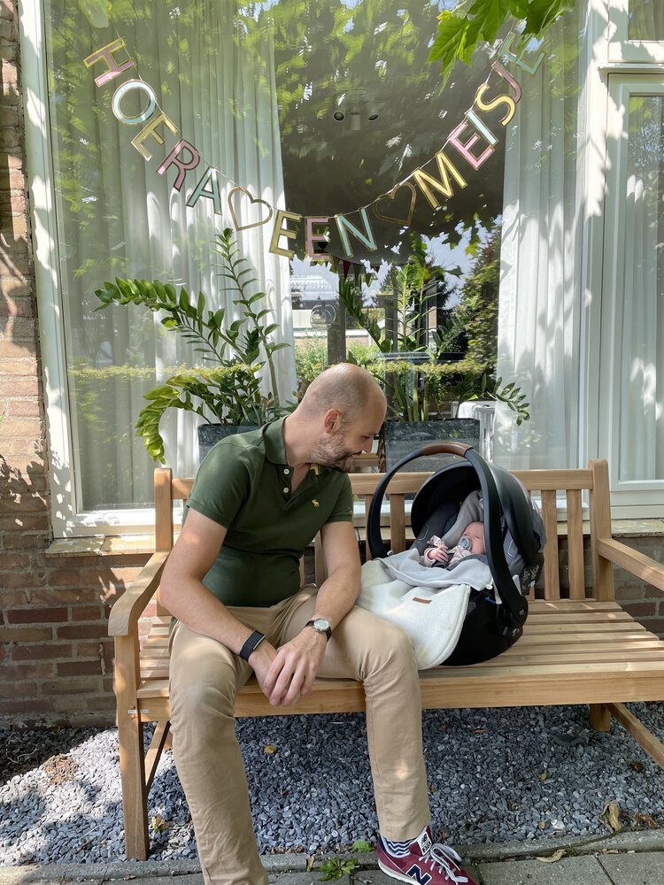 Thuisgekomen hersteld en voel me goed, tijd voor een feestje: 